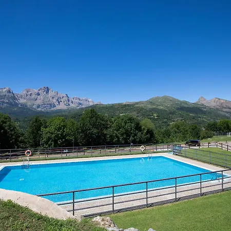Atico De Cumbres By Bevalle * Panticosa
