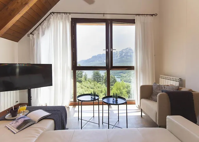 Atico De Cumbres By Bevalle アパート